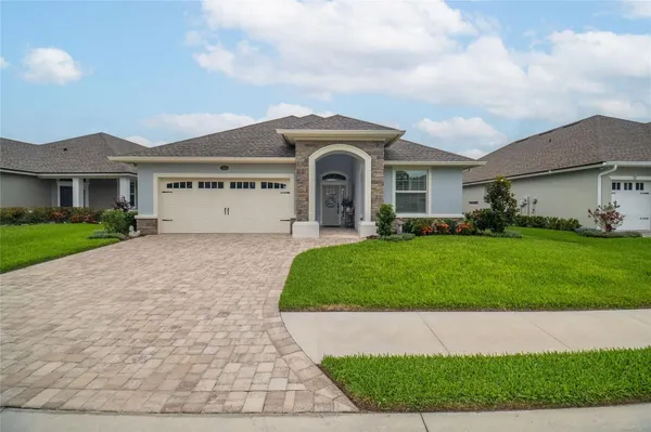 Property Slideshow image 2 of 43 | 7914 lake james blvd, Lakeland, FL, 33810