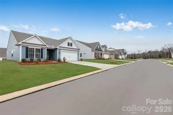 Property Slideshow image 3 of 30 | 5461 redbud rd 54, Lancaster, SC, 29720