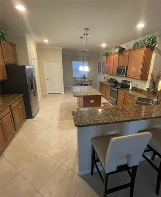 Property Slideshow image 3 of 78 | 307 whispering palms ln, Bradenton, FL, 34212