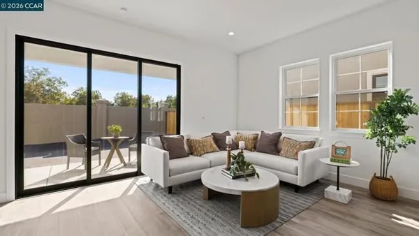 Property Slideshow image 3 of 27 | 3514 lakeshore ave, Tracy, CA, 95377
