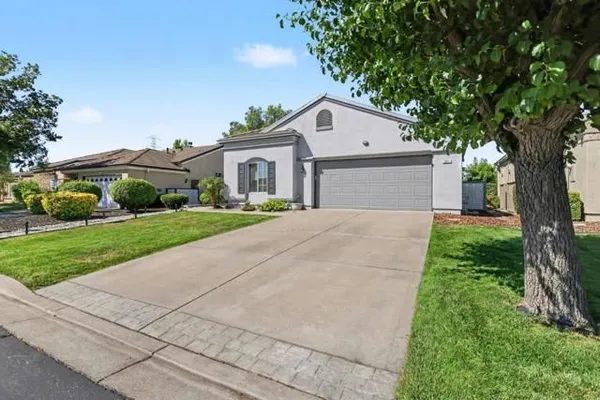 Property Slideshow image 3 of 37 | 571 central park pl, Brentwood (Cc), CA, 94513