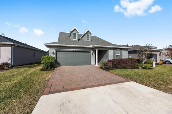 Property Slideshow image 3 of 82 | 5565 nw 43rd lane rd, Ocala, FL, 34482