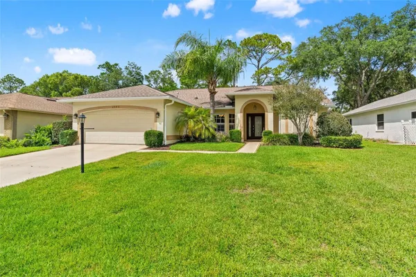 Property Slideshow image 3 of 56 | 2593 crystal lake dr, Spring Hill, FL, 34606
