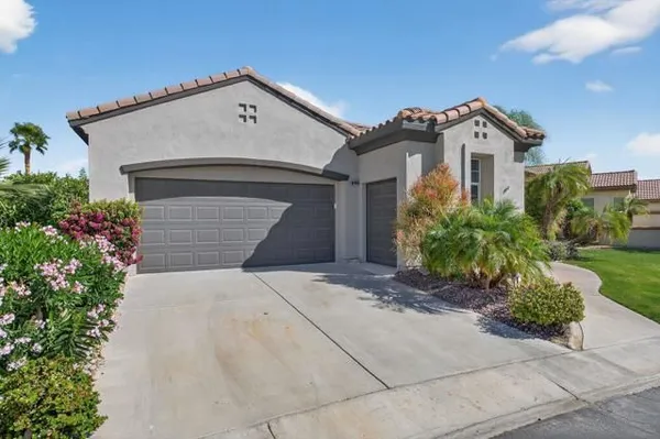 Property Slideshow image 2 of 33 | 80456 glen eagles ct, Indio, CA, 92201