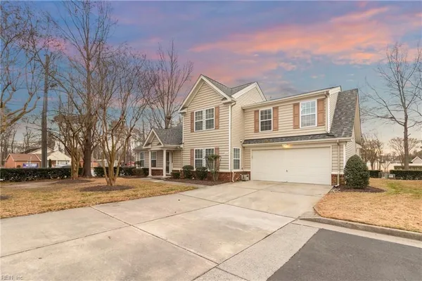 Property Slideshow image 3 of 37 | 809 mason ct, Chesapeake, VA, 23320