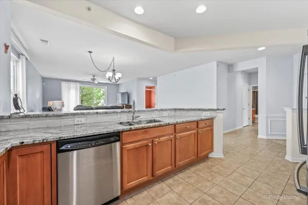 Property Slideshow image 3 of 23 | 13535 ivy dr, Huntley, IL, 60142