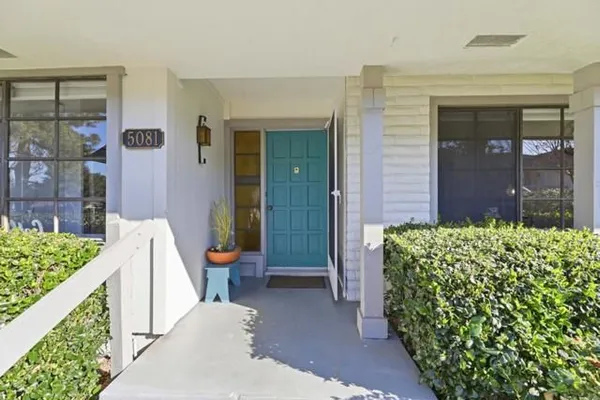 Property Slideshow image 3 of 49 | 5081 cribari blfs, San Jose, CA, 95135