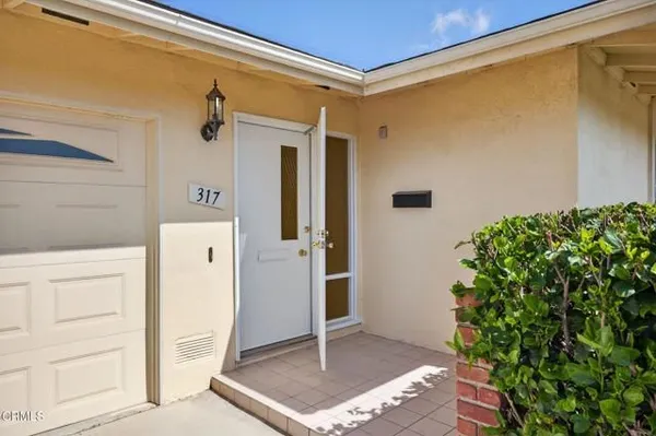 Property Slideshow image 3 of 65 | 317 e garden grn, Port Hueneme, CA, 93041