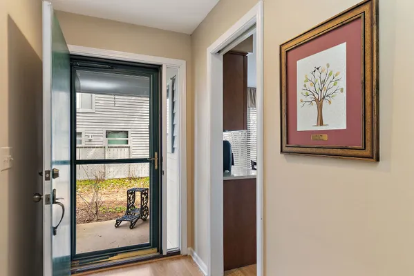 Property Slideshow image 3 of 34 | 723 golf ln 944, Lake Barrington, IL, 60010