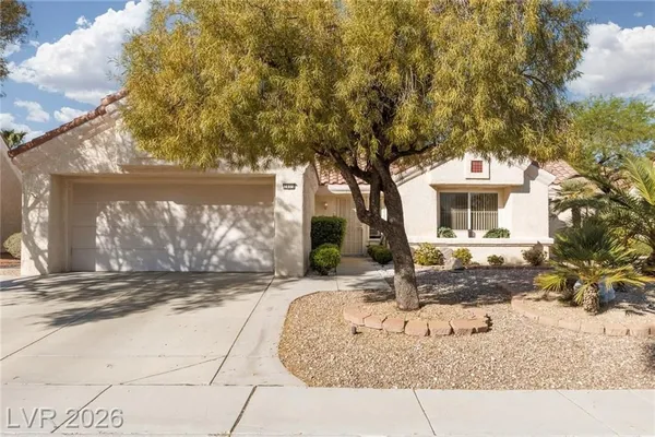 Property Slideshow image 2 of 58 | 2409 desert sands dr, Las Vegas, NV, 89134