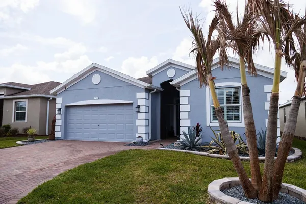 Property Slideshow image 2 of 59 | 2708 attwater loop, Winter Haven, FL, 33884