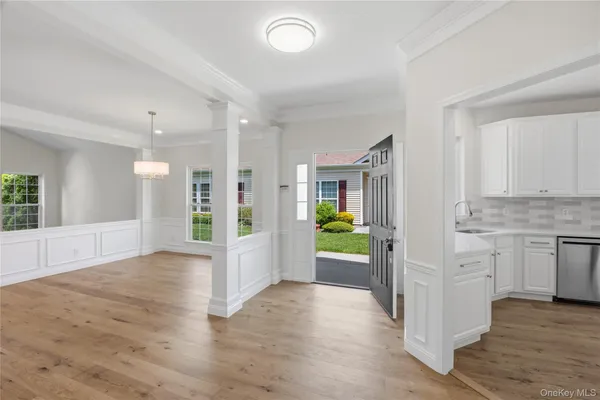 Property Slideshow image 2 of 18 | 68 louden loop, Brookhaven, NY, 11766