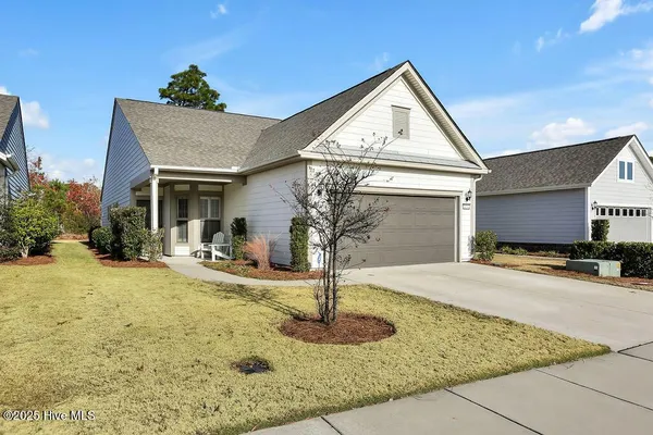 Property Slideshow image 2 of 33 | 3158 laughing gull ter, Wilmington, NC, 28412