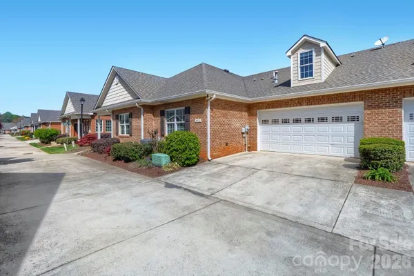 Property Slideshow image 2 of 29 | 8655 sonata ct, Denver, NC, 28037