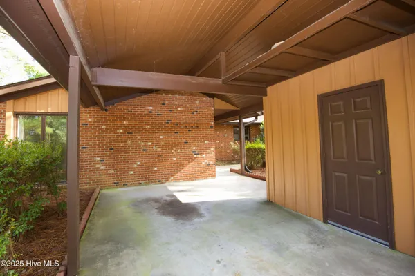 Property Slideshow image 3 of 33 | 414 teakwood ln, Southern Pines, NC, 28387