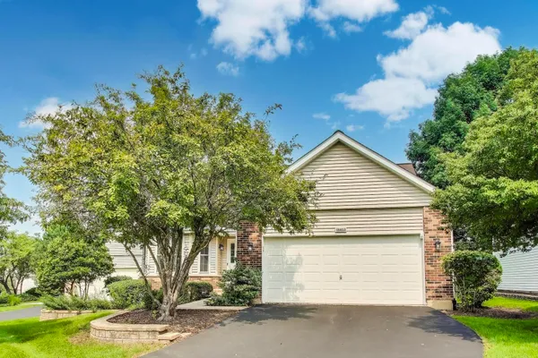 Property Slideshow image 3 of 44 | 13453 tall pines ln, Plainfield, IL, 60544