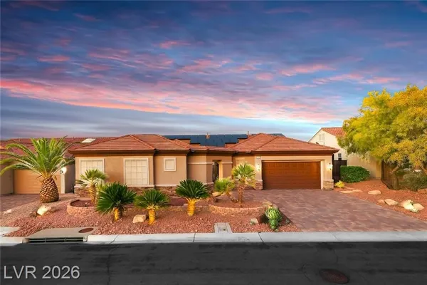 Property Slideshow image 2 of 55 | 2780 hartwick pines dr, Henderson, NV, 89052