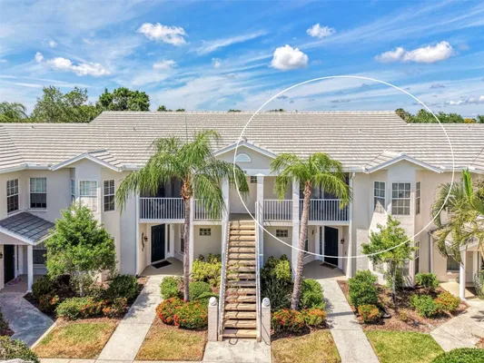 Property Slideshow image 2 of 70 | 900 addington ct 203, Venice, FL, 34293