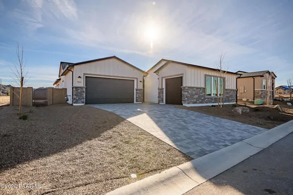 Property Slideshow image 2 of 48 | 3143 twin rock rd, Prescott, AZ, 86301