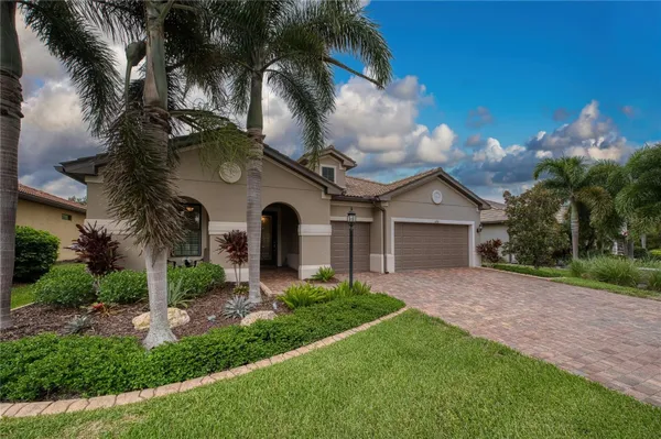 Property Slideshow image 2 of 65 | 16918 loudon pl, Bradenton, FL, 34202