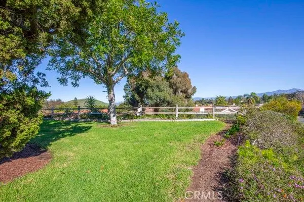 Property Slideshow image 3 of 38 | 5078 tero, Laguna Woods, CA, 92637