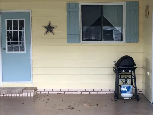 Property Slideshow image 3 of 5 | 25045 pine hl, Leesburg, FL, 34748