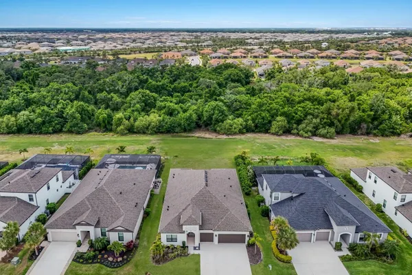 Property Slideshow image 3 of 45 | 4528 pond brook ct, Bradenton, FL, 34211