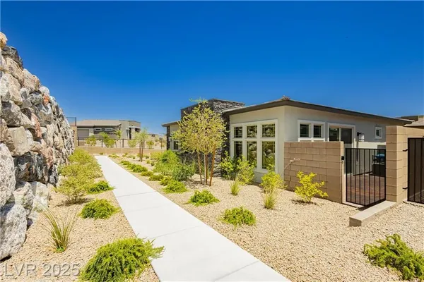 Property Slideshow image 3 of 45 | 901 allister fields ln, Las Vegas, NV, 89138