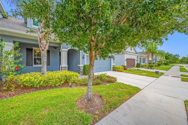 Property Slideshow image 2 of 35 | 5728 stockport st, Riverview, FL, 33578