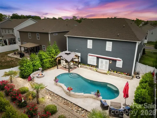 Property Slideshow image 2 of 39 | 184 chance rd, Mooresville, NC, 28115