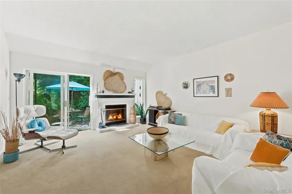 Property Slideshow image 3 of 29 | 600 heritage hls a, Somers, NY, 10589
