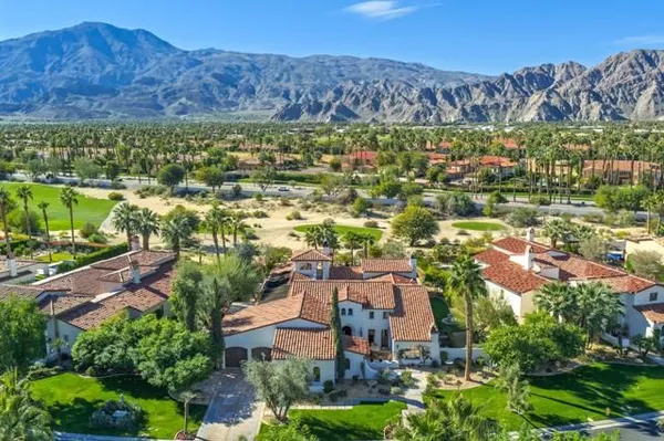 Property Slideshow image 2 of 60 | 55495 medallist dr, La Quinta, CA, 92253