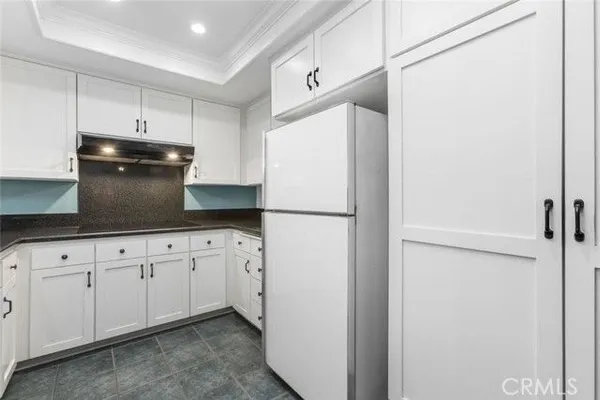 Property Slideshow image 3 of 30 | 28131 via nervo, Mission Viejo, CA, 92692