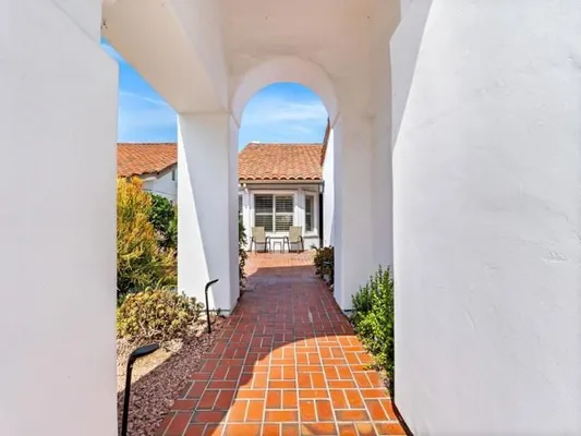 Property Slideshow image 3 of 75 | 4564 cordoba way, Oceanside, CA, 92056
