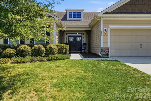 Property Slideshow image 2 of 39 | 294 robinwood ln, Clover, SC, 29710