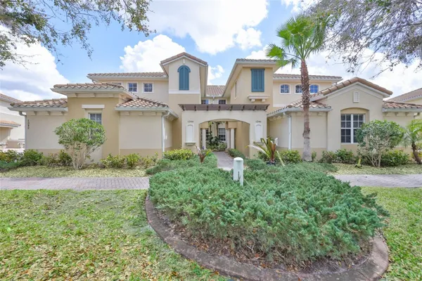 Property Slideshow image 3 of 57 | 1344 emerald dunes dr, Sun City Center, FL, 33573