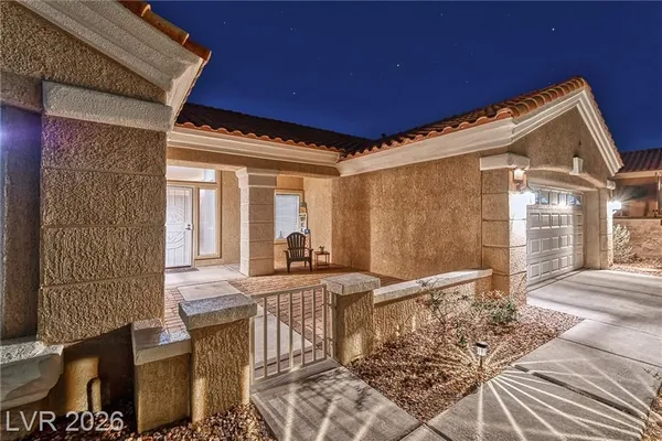 Property Slideshow image 3 of 71 | 10309 longwood dr, Las Vegas, NV, 89134