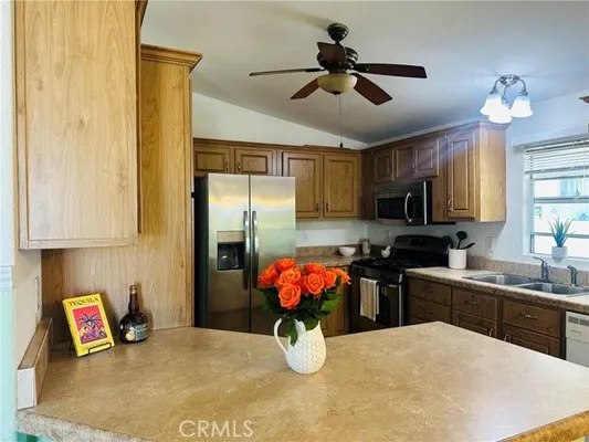 Property Slideshow image 3 of 23 | 38384 via escarlata, Murrieta, CA, 92563