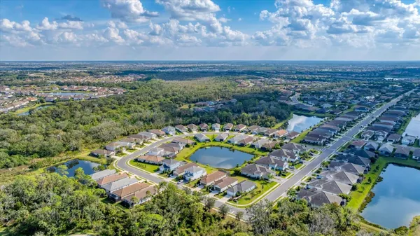 Property Slideshow image 2 of 72 | 12949 true blue cir, Bradenton, FL, 34211