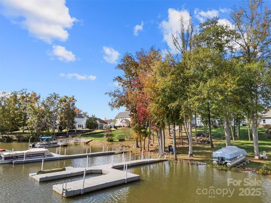 Property Slideshow image 3 of 45 | 25566 seagull dr, Lancaster, SC, 29720
