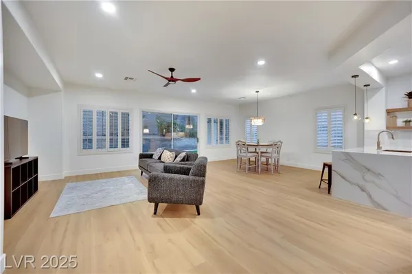 Property Slideshow image 3 of 37 | 1668 wellington springs ave, Henderson, NV, 89052