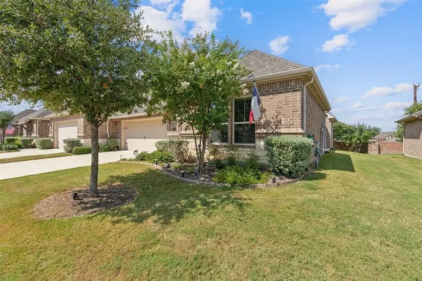 Property Slideshow image 2 of 40 | 2117 ladera way 2117, Mansfield, TX, 76063
