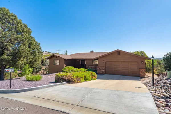 Property Slideshow image 3 of 41 | 845 sunrise blvd, Prescott, AZ, 86301