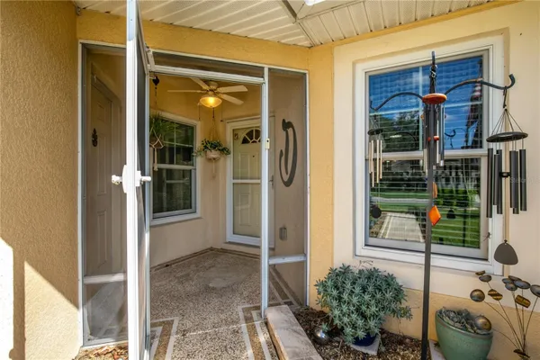 Property Slideshow image 2 of 39 | 26917 white plains way, Leesburg, FL, 34748