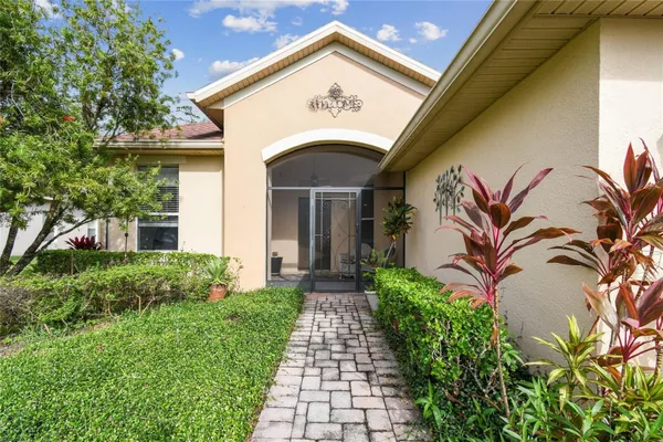 Property Slideshow image 2 of 47 | 540 genoa dr, Poinciana, FL, 34759