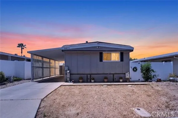 Property Slideshow image 2 of 44 | 38077 via del largo, Murrieta, CA, 92563