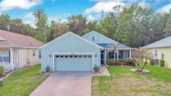 Property Slideshow image 2 of 38 | 2197 caledonian st, Clermont, FL, 34711