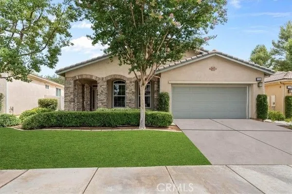 Property Slideshow image 2 of 55 | 1556 green creek trl, Beaumont, CA, 92223