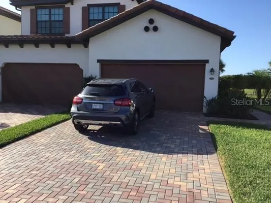 Property Slideshow image 2 of 19 | 12047 hawthorn lake dr 4012, Fort Myers, FL, 33913