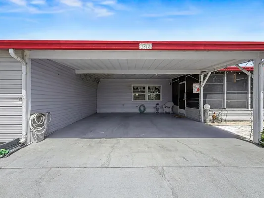 Property Slideshow image 3 of 48 | 1717 fox hill dr, Lakeland, FL, 33810